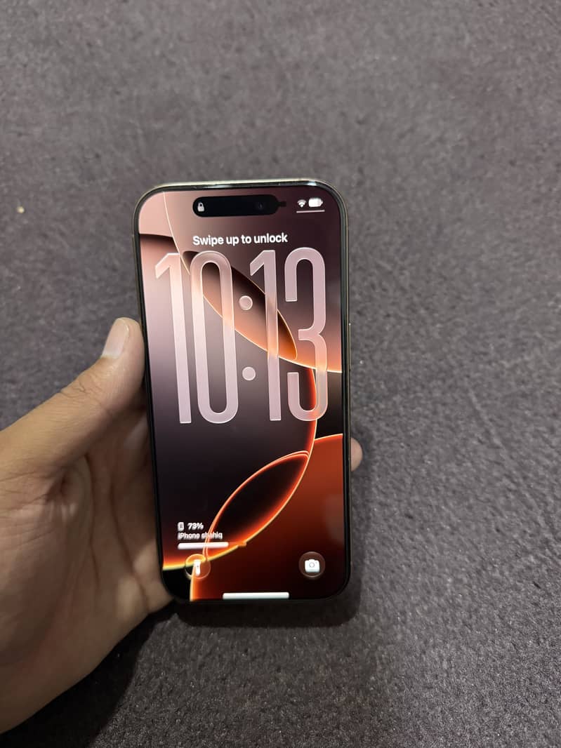 Apple iPhone 16 Pro 5