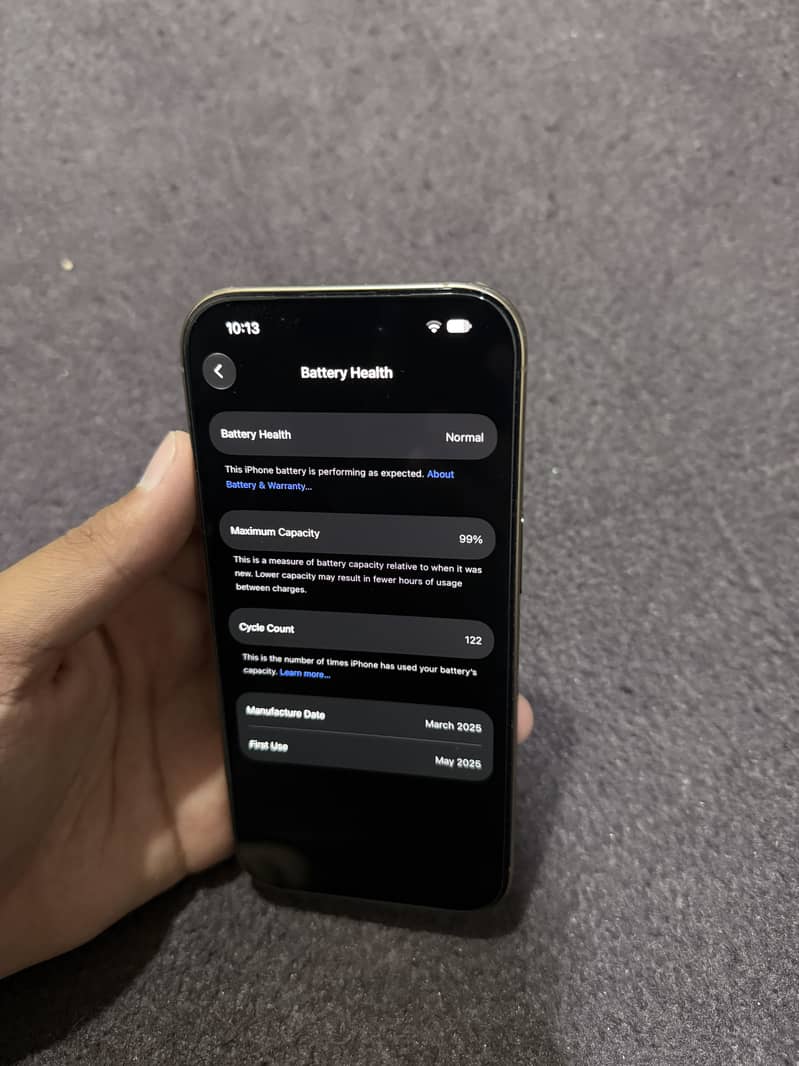 Apple iPhone 16 Pro 6