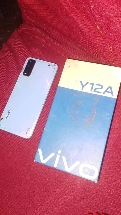 Vivo Y12A Whatsapp num 03077261856