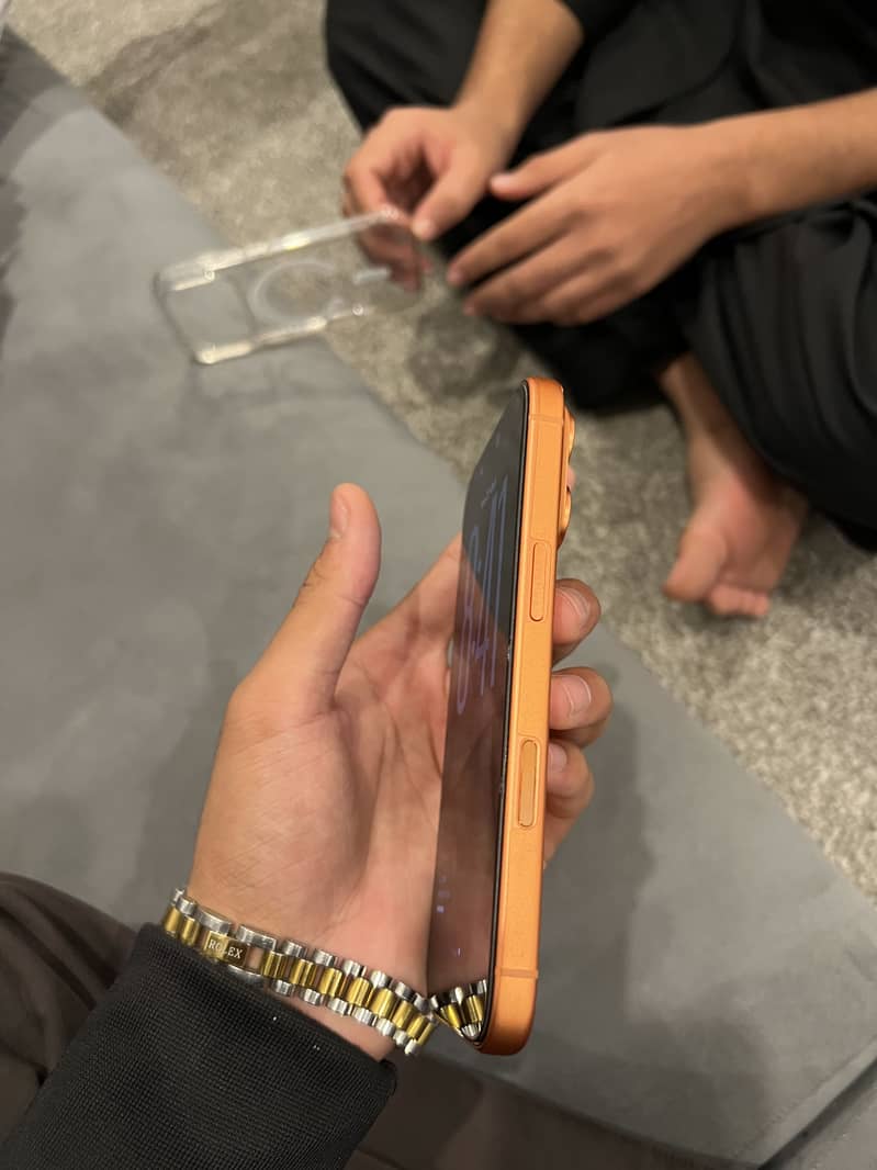 Apple iPhone 17 Pro 4