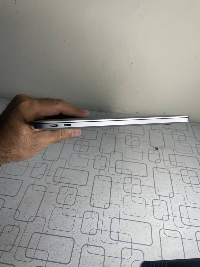 MacBook Pro 2017 11