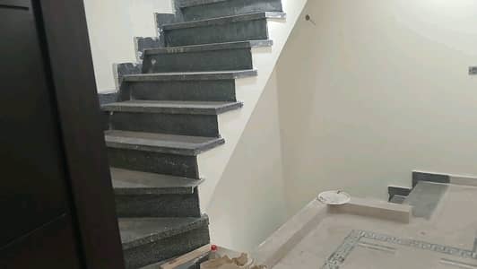 Get This Amazing Prime Location 3 Marla House Available In Mustafa Town