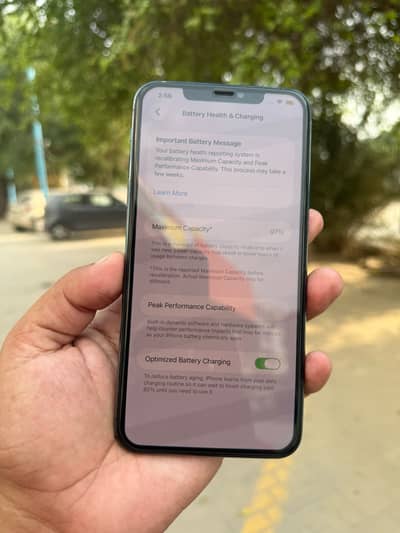 Apple iPhone 11 Pro Max Bypass