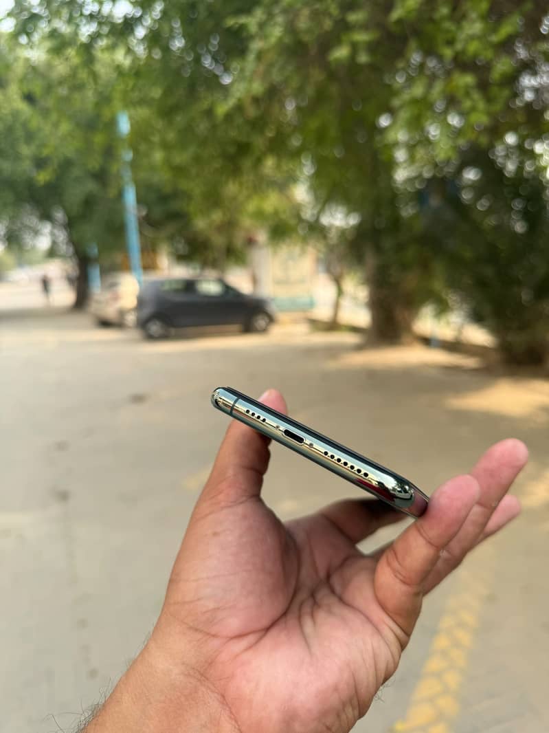 Apple iPhone 11 Pro Max Bypass 6