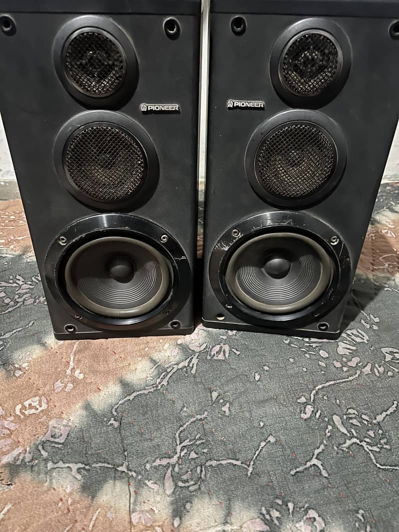 loudspeakers 2