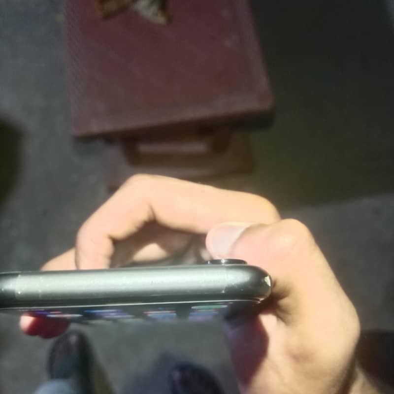 Apple iPhone 11 1