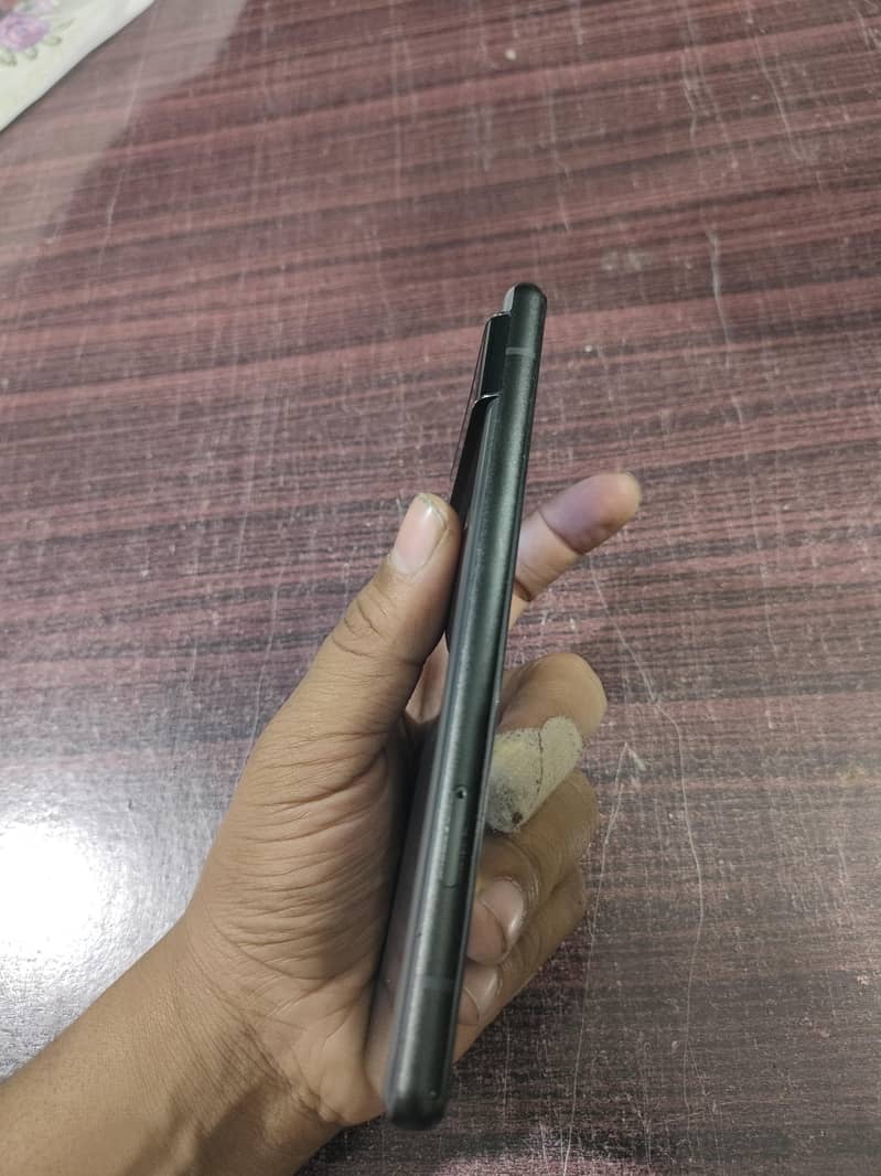 Google Pixel 6 5