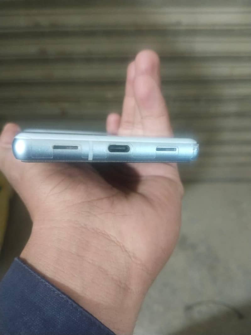 Google Pixel 7a 4