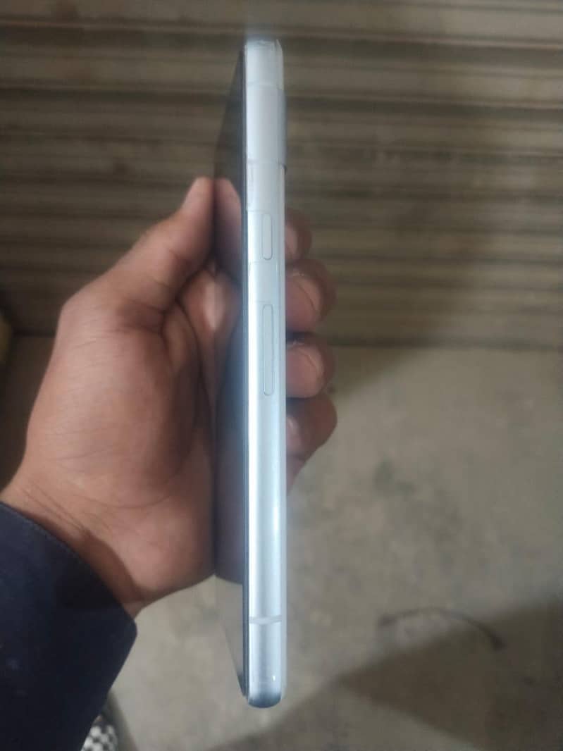 Google Pixel 7a 6