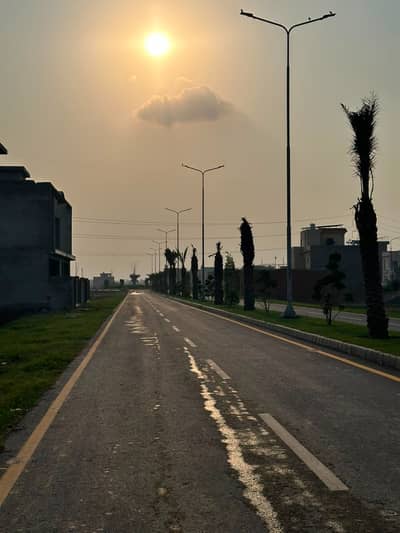 Secure Your Future With A 5 Marla Plot In Crystal Block, Park View City