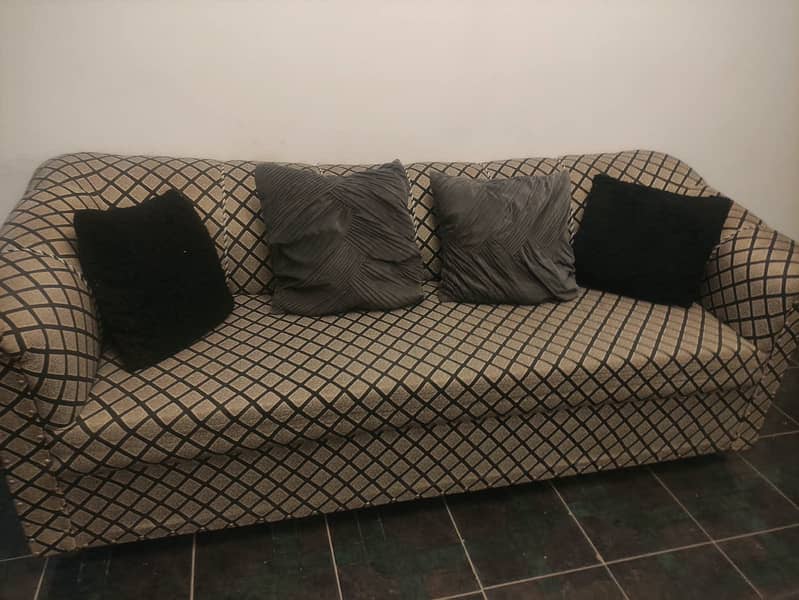 5 Seater Sofa Set 0