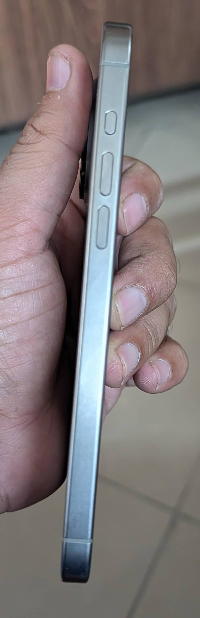 Apple iPhone 15 Pro Max 2