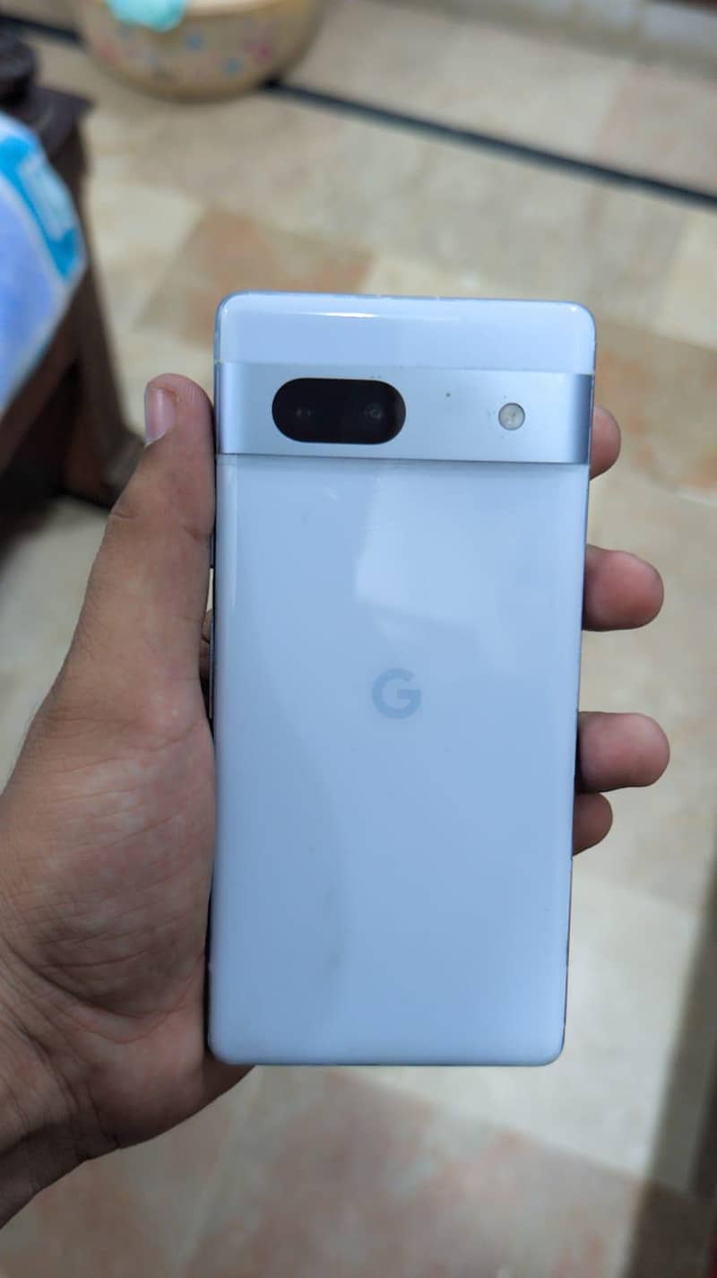 Google Pixel 7a 10/10 condition 10