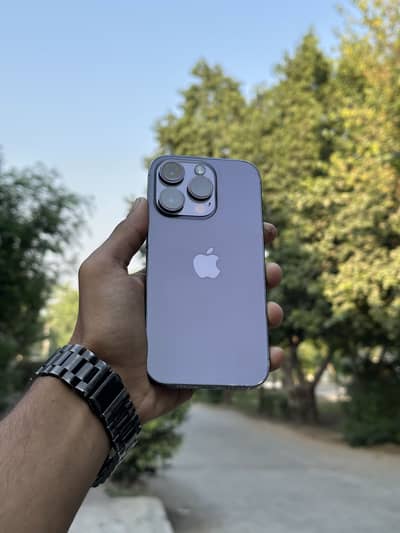 Apple iPhone 14 Pro Factory Unlocked