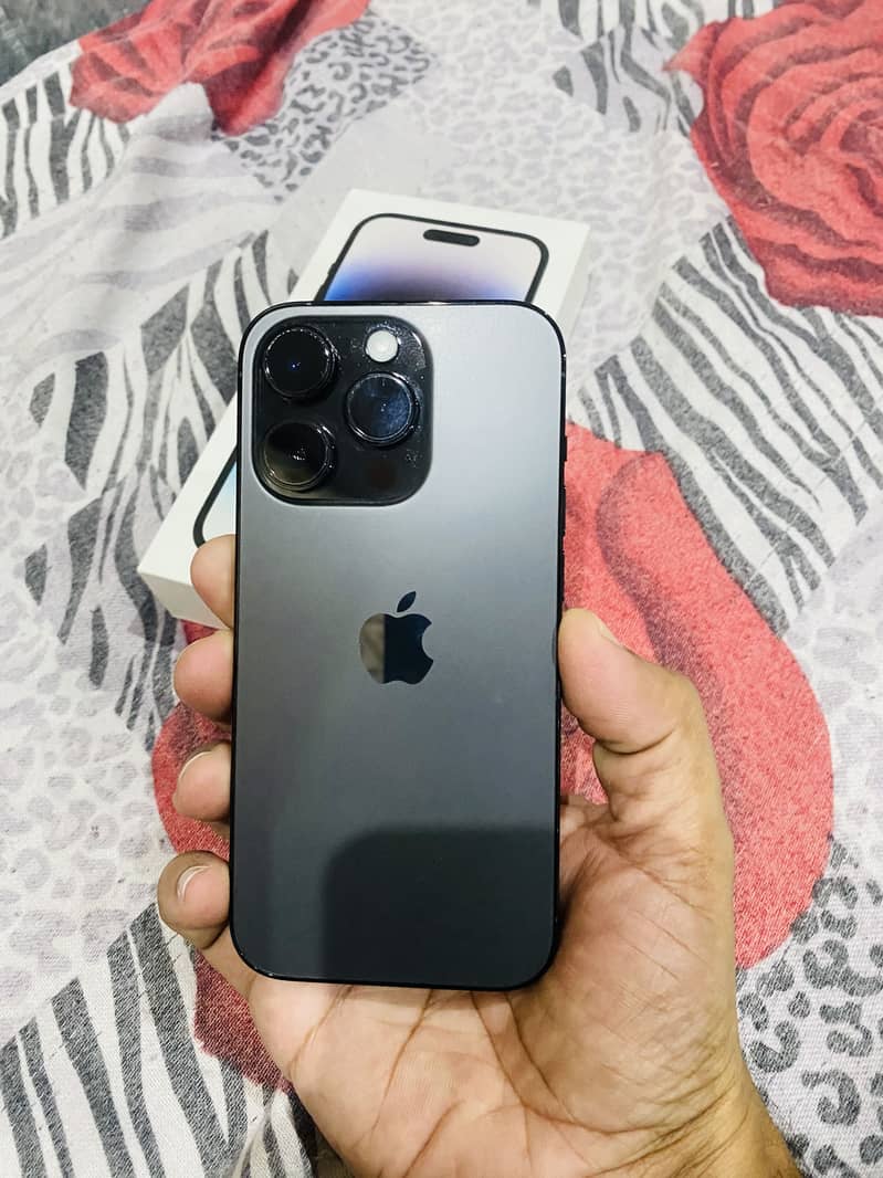 Apple iPhone 14 Pro 4