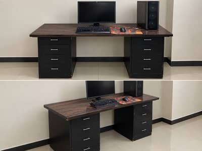 Computer / gaming table for sale