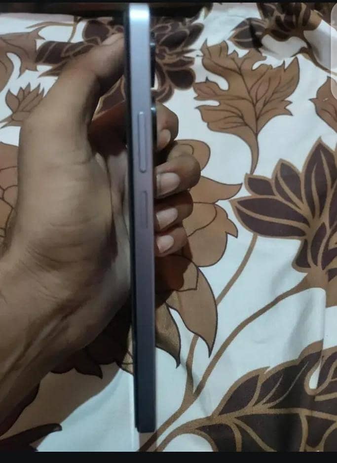 Realme Note 60 5