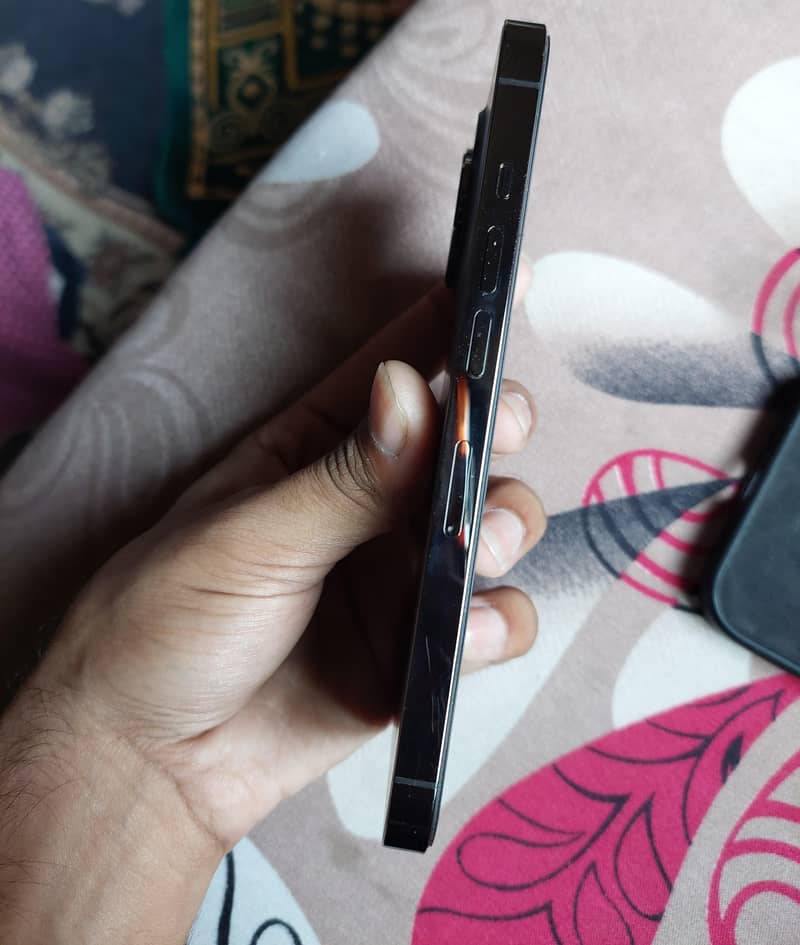 iphone 13 pro 8