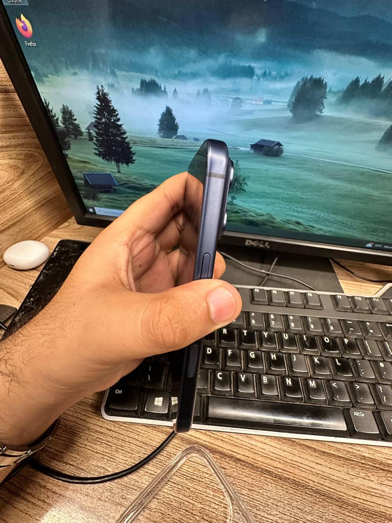 Apple iPhone 17 Pro 2