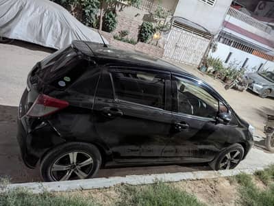 Toyota Vitz 2013