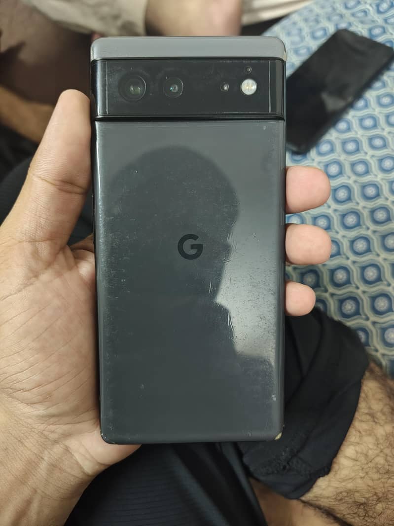 Google Pixel 6 4