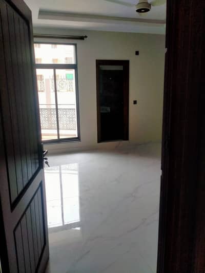 BRAND NEW APARTMENT FOR RENT G-11, ISLAMABAD