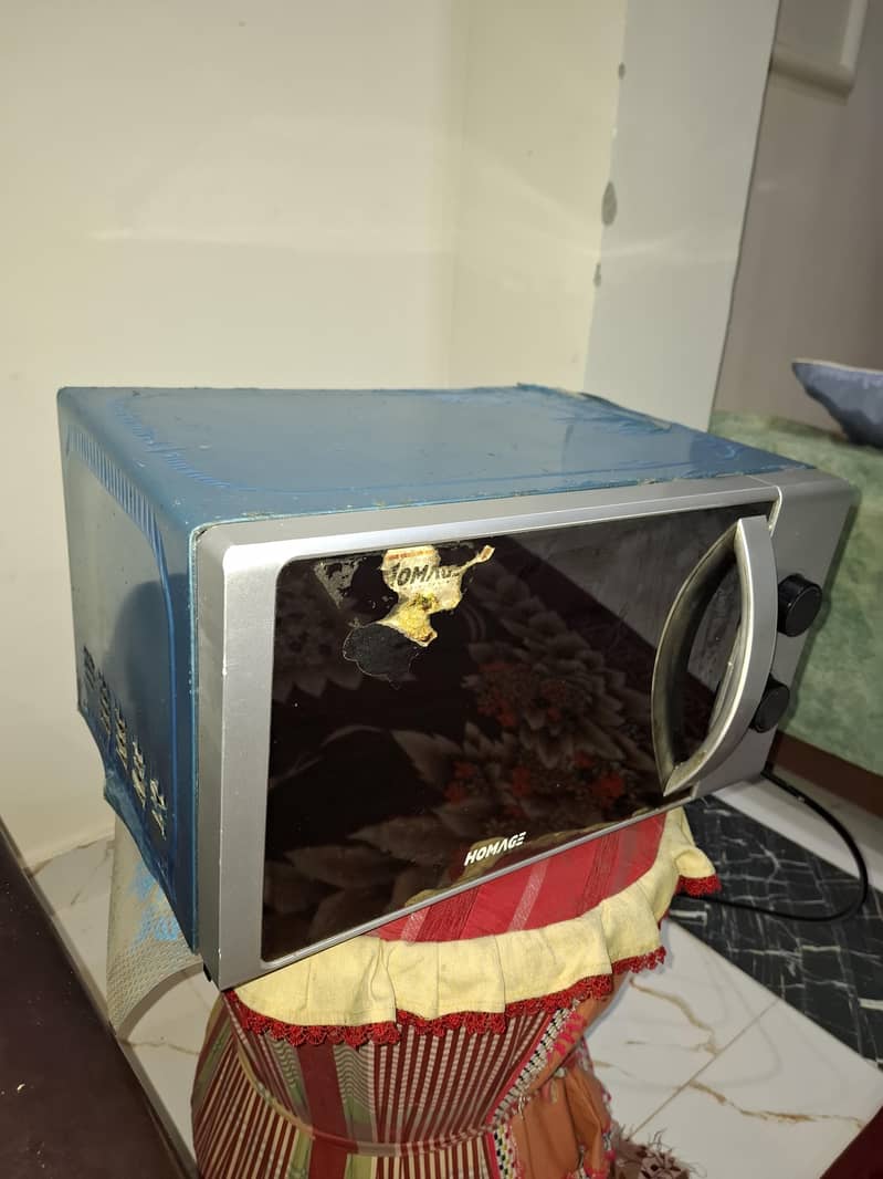 Microwave Oven 0