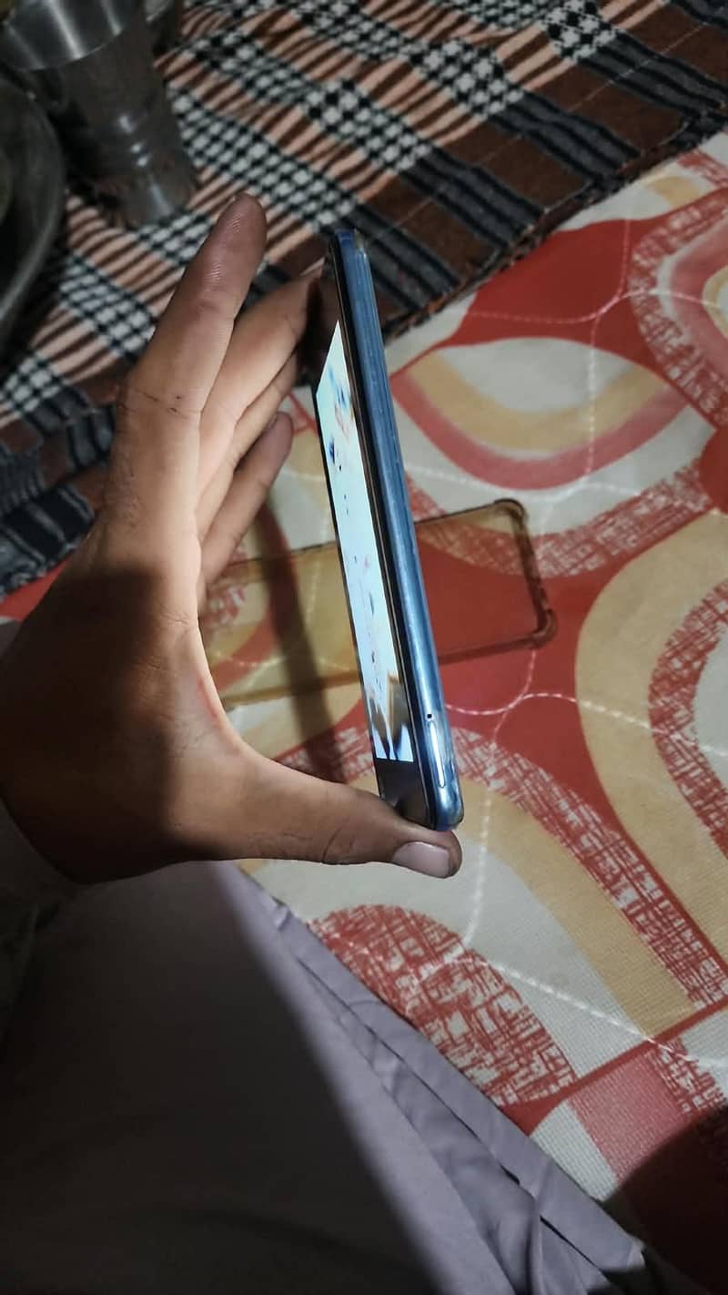 Samsung Mobile A32 1