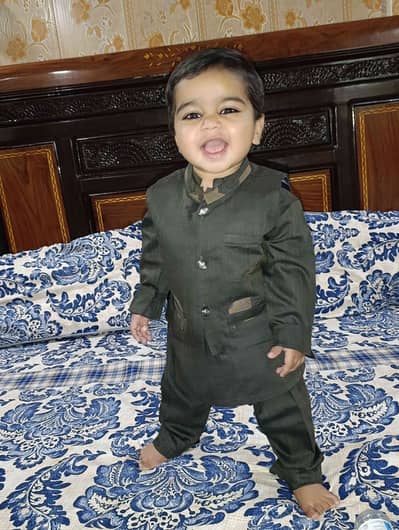 MIAN HUSNAIN 