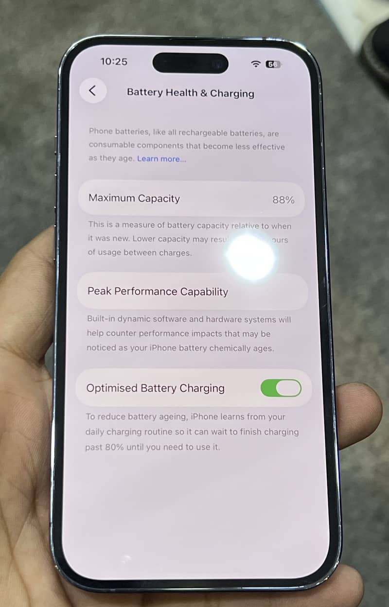 Apple iPhone 14 Pro 2