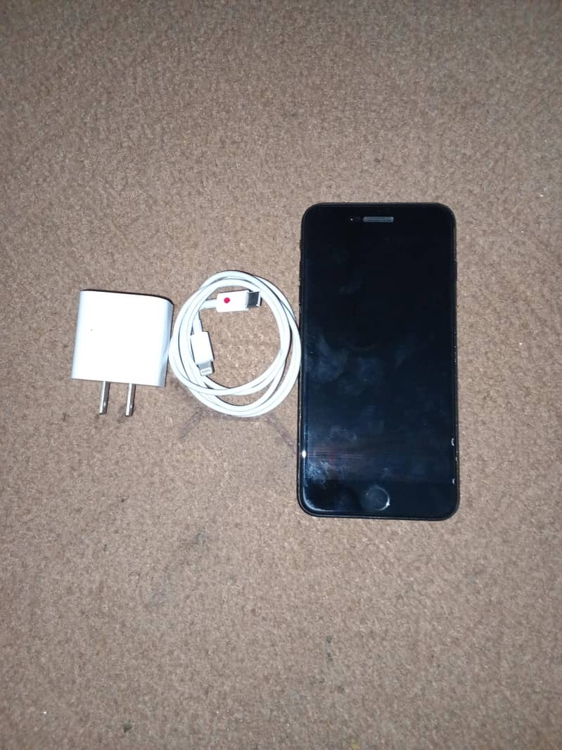Apple iPhone 7 Plus 5