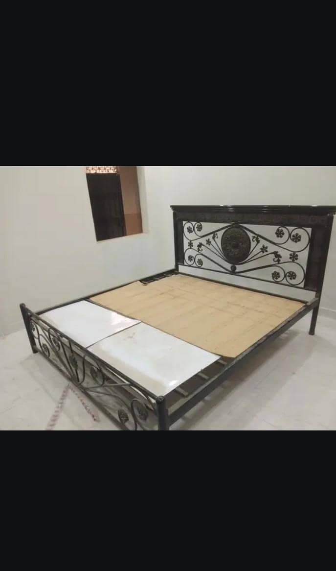 iron bed 1