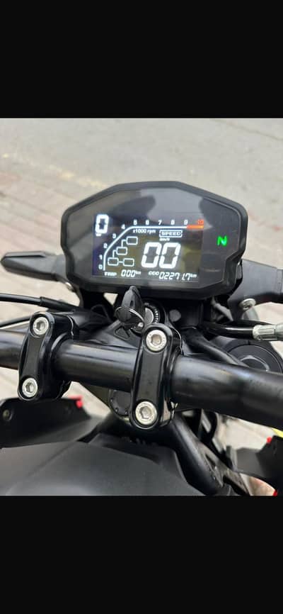 SuperStar R200cc
