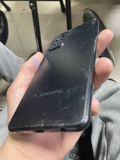 Samsung Mobile A72