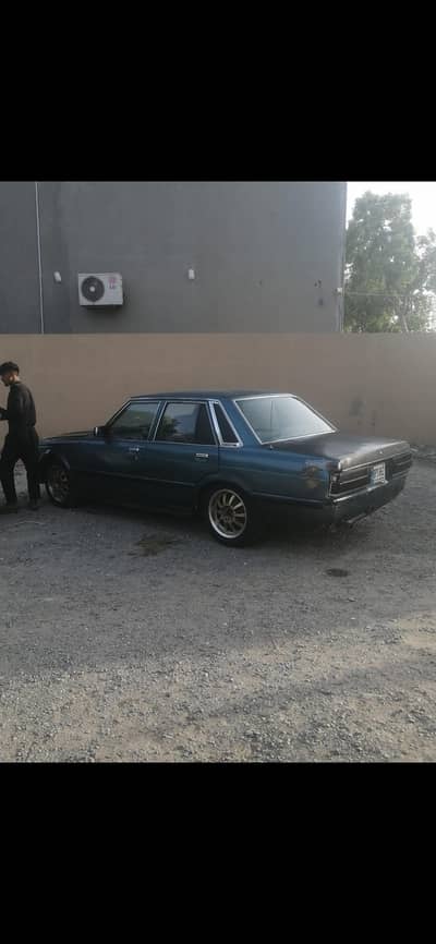 Toyota Cressida 1982