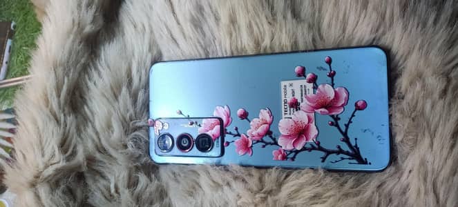 Tecno CAMON 18 Premier