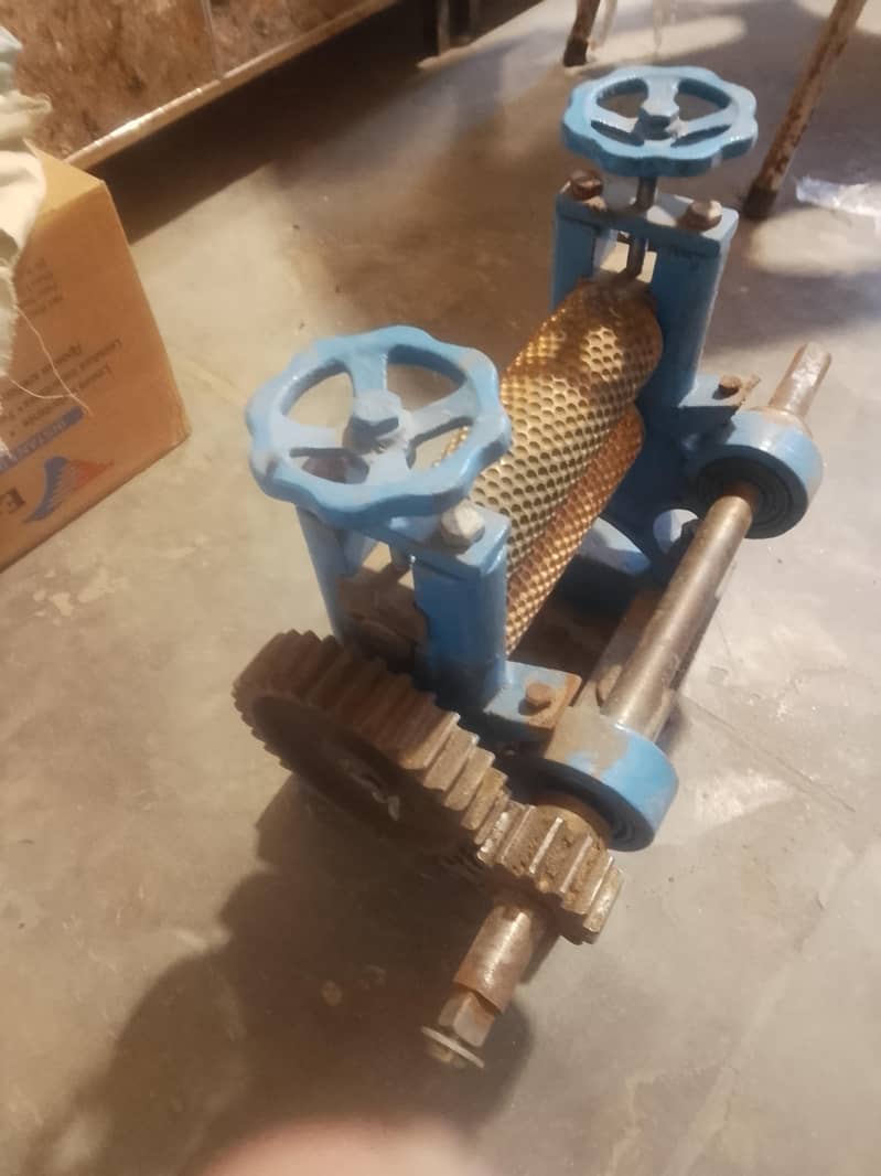 دستی رولر ایمبوسنگ مشین برائے فروخت 2