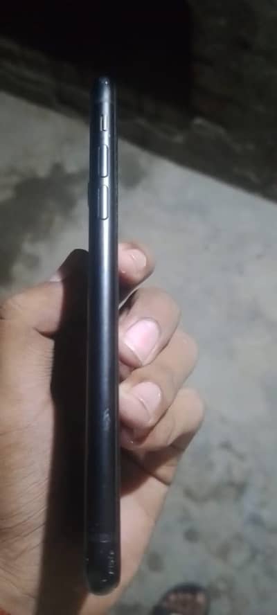 Apple iPhone XR