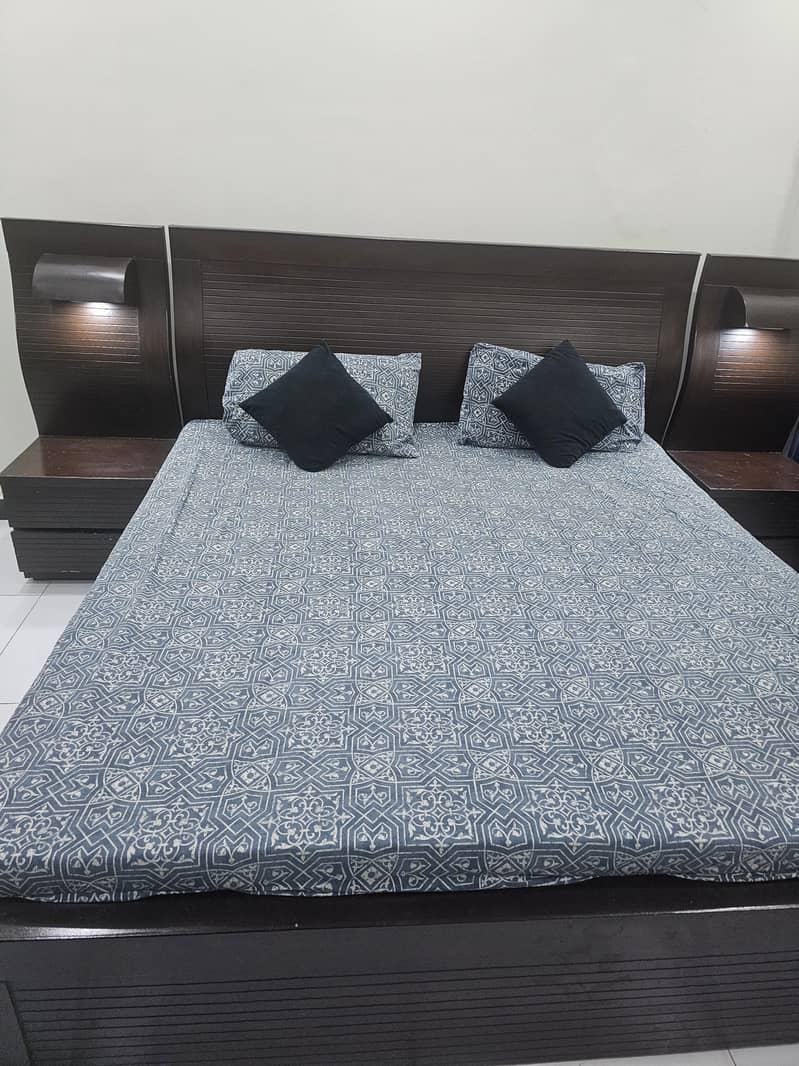 king size bed 2