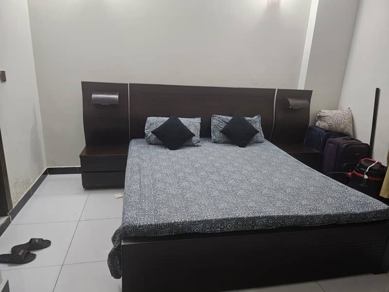 king size bed 3