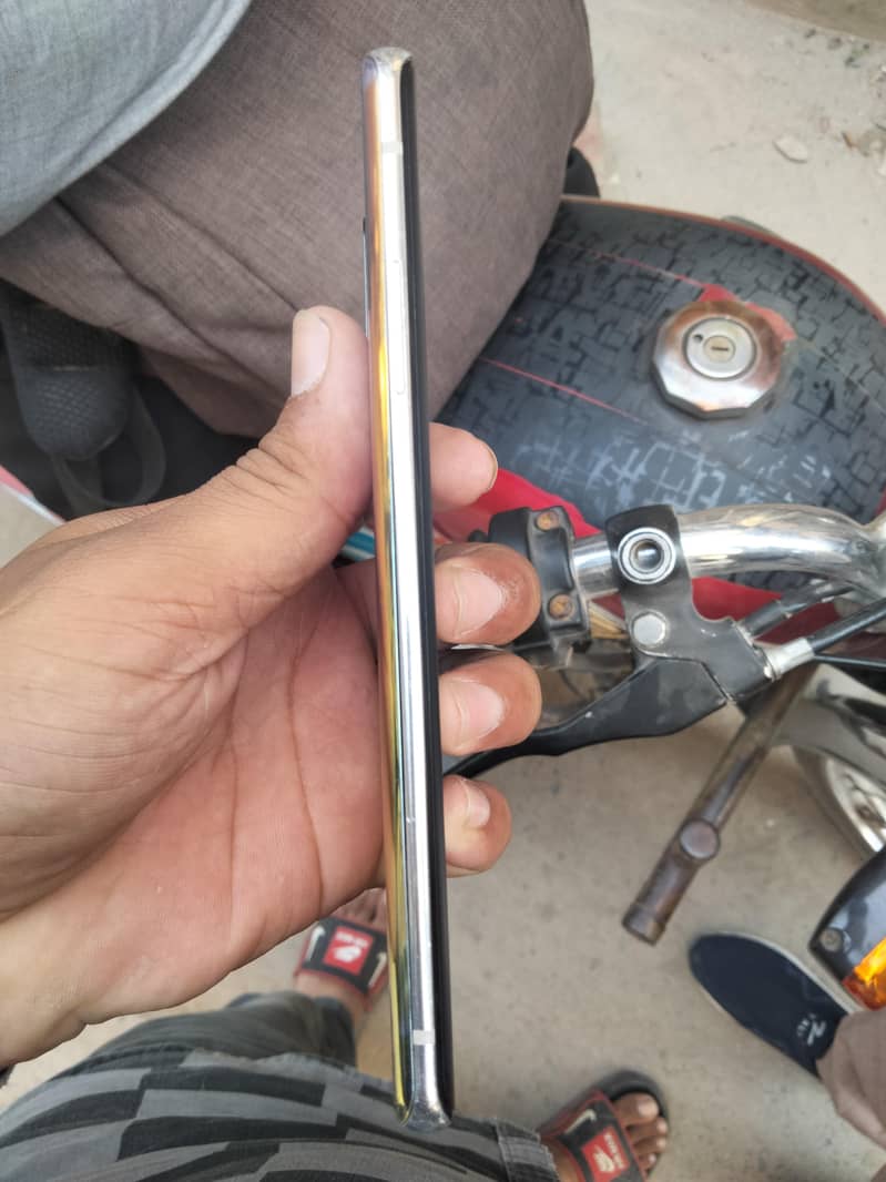 One Plus 8 5