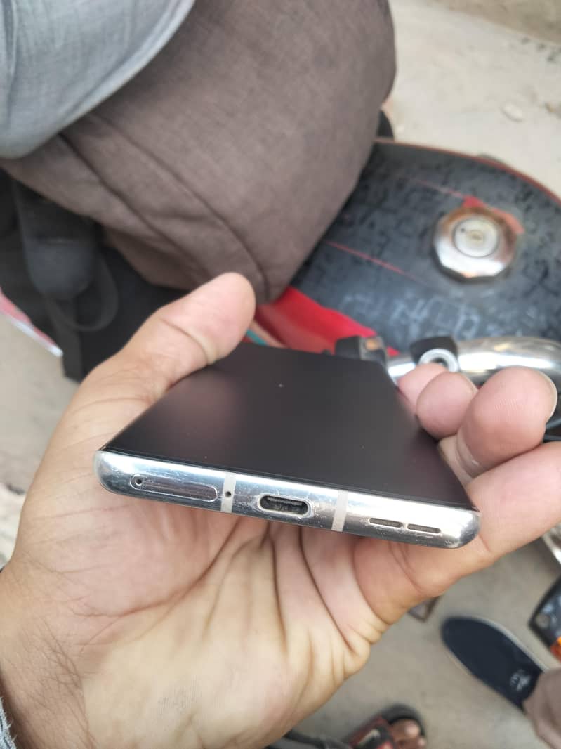 One Plus 8 6