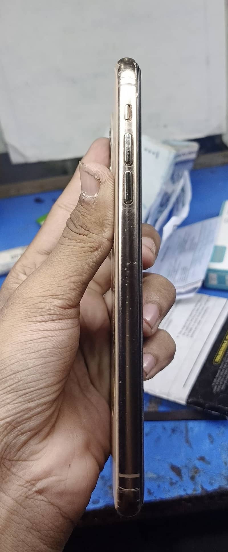 Apple iPhone 11 Pro Max 3