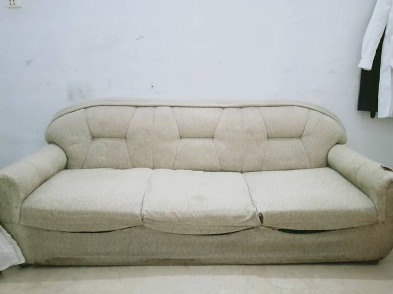 5 seater sofa set with table 1