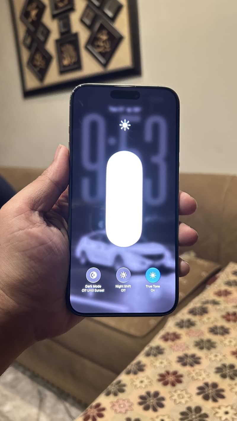 Apple iPhone 15 Pro Max JV 5