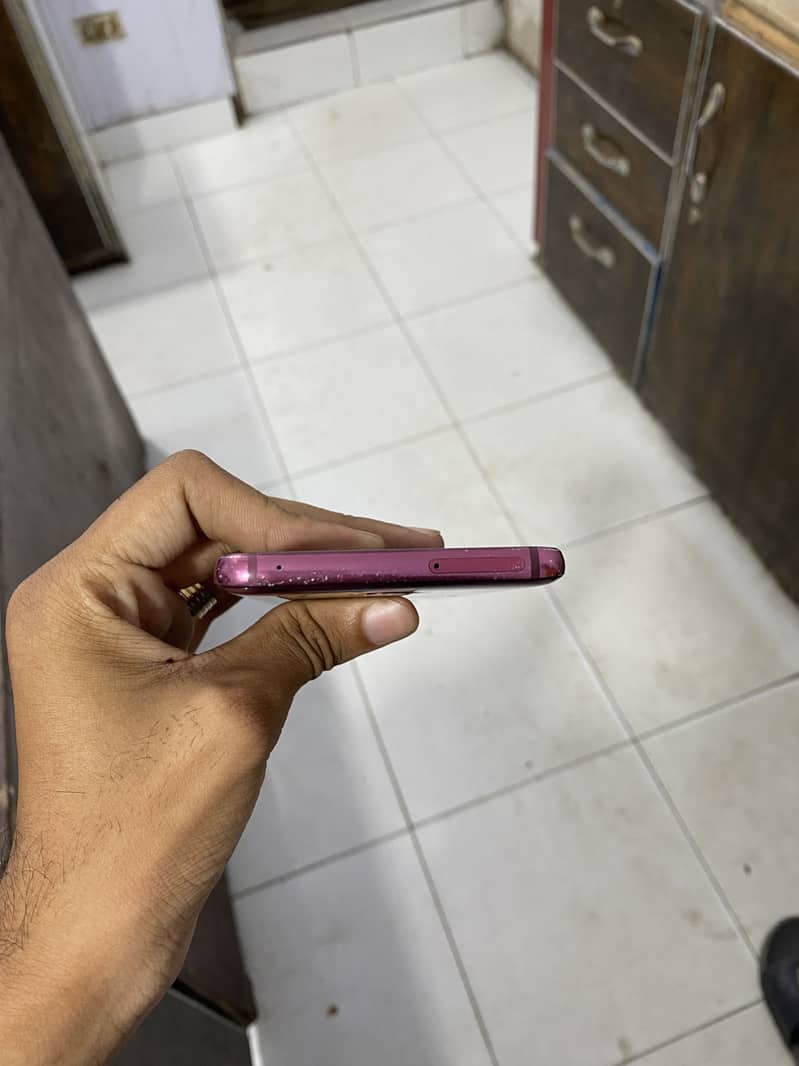 LG G7 ThinQ 2