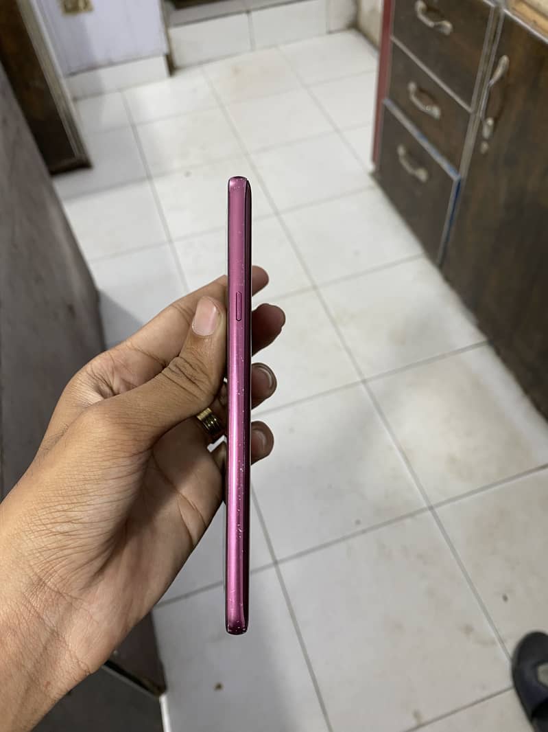 LG G7 ThinQ 4