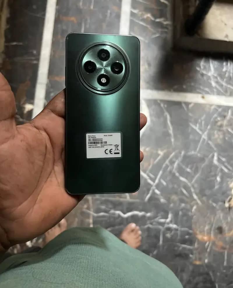 OPPO Reno12f 0