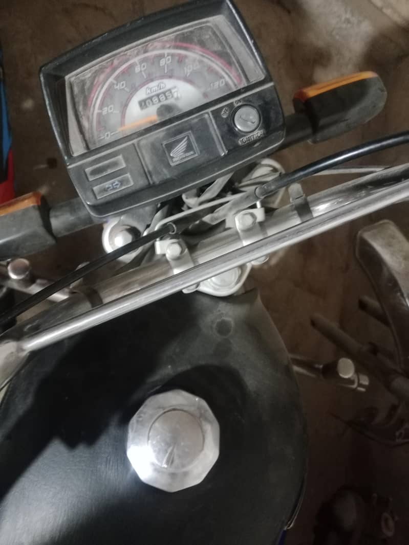 Honda cd 70 5