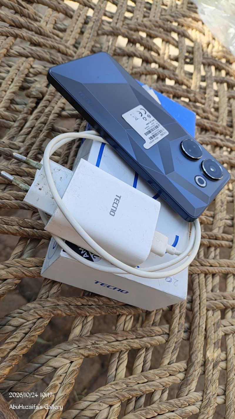 Tecno CAMON 20 Pro 1
